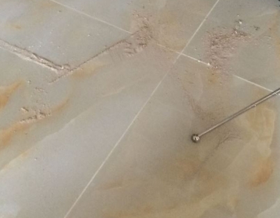 临潼瓷砖空鼓维修公司分享粘合剂选择不当在瓷砖铺贴过程中可能导致以下问题